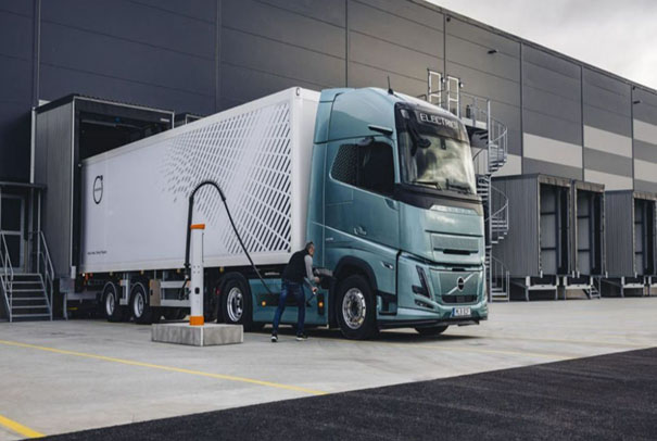 تفاوت Aero با FH معمولی در کامیون های ولوو در ظاهر